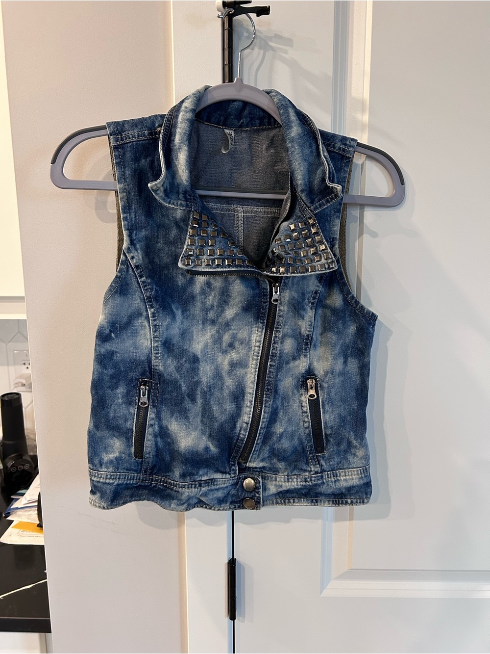 Buzz Acid Wash Denim Vest Studded Collar Zip Front Y2K 90’s Inspired Jean Top
